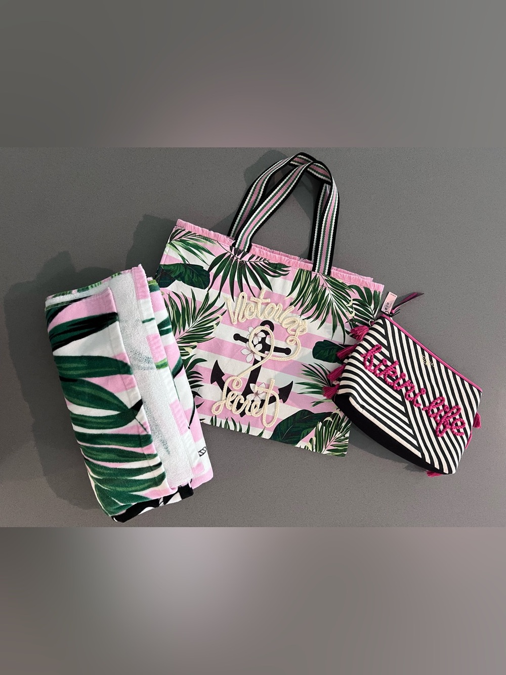 Victorias’s Secret 3-Piece Set - Beach Tote Beach Towel Bikini Pouch Vacation